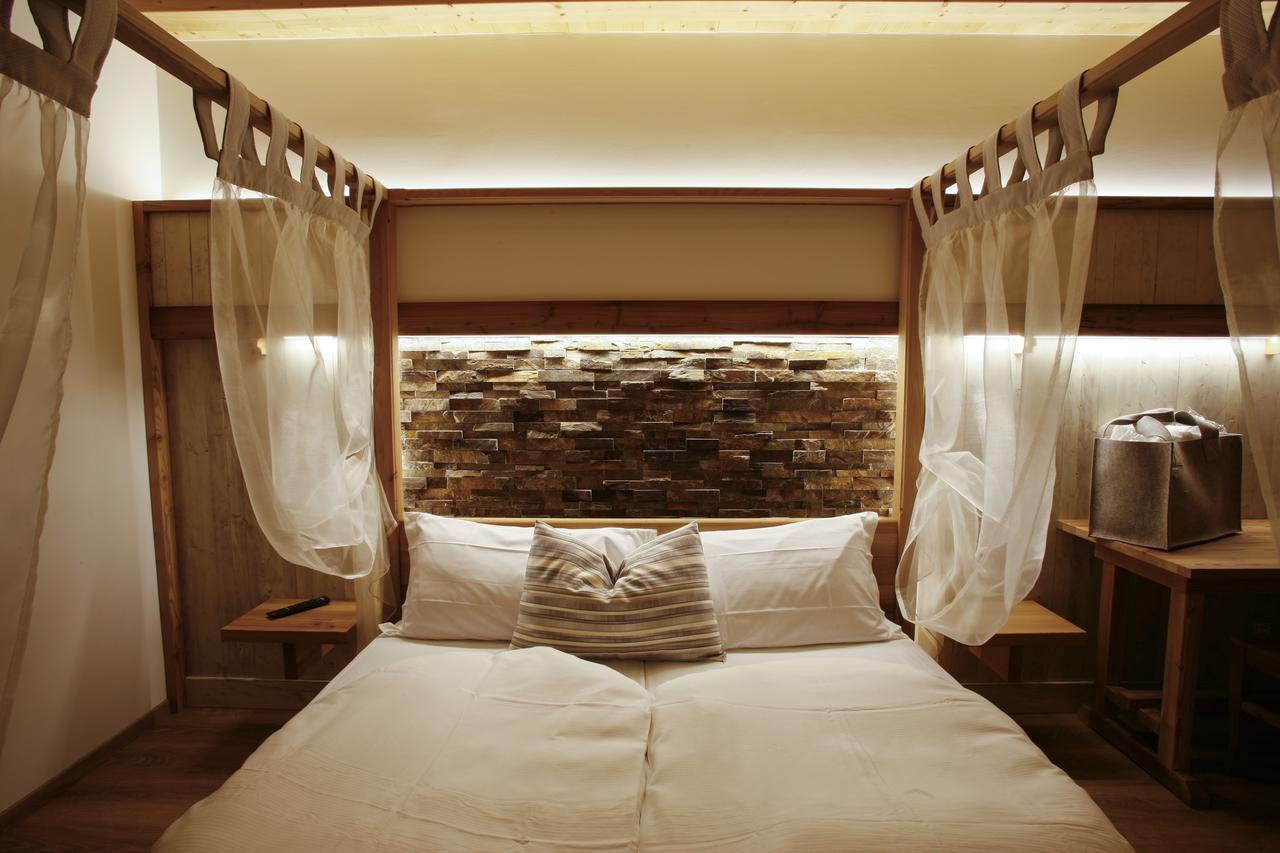 Garni & Wellness Anderle Hotel Vignola  Exterior photo